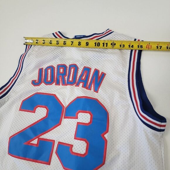 Vintage Champion Tune Squad Micheal Jordan Jersey Mens Size Large - Picture 9 of 9